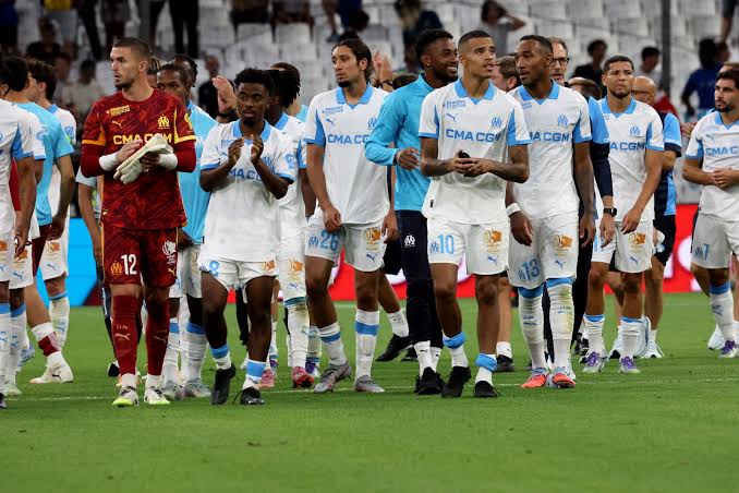 OM : un joueur dépose une plainte contre le club après son départ et c'était prévisible ! | Mediasportif