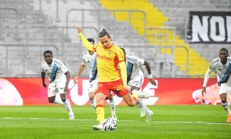RC Lens : Thauvin détient une statistique terrible dans l’exercice des penaltys et cela devrait interpeller Pierre Sage | Mediasportif