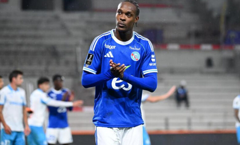 RC Strasbourg : Trois semaines d’absence pour Emegha, coup dur en vue ? | Mediasportif