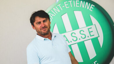 Photo of ASSE : La légende verte Lubomir Moravcik adresse une critique inattendue à Jean-Michel Larqué