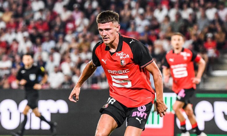 Stade Rennais : Ce qui pourrait expliquer le possible départ de Quentin Merlin seulement six mois après son arrivée Stade Rennais : Ce qui pourrait expliquer le possible départ de Quentin Merlin seulement six mois après son arrivée | Mediasportif
