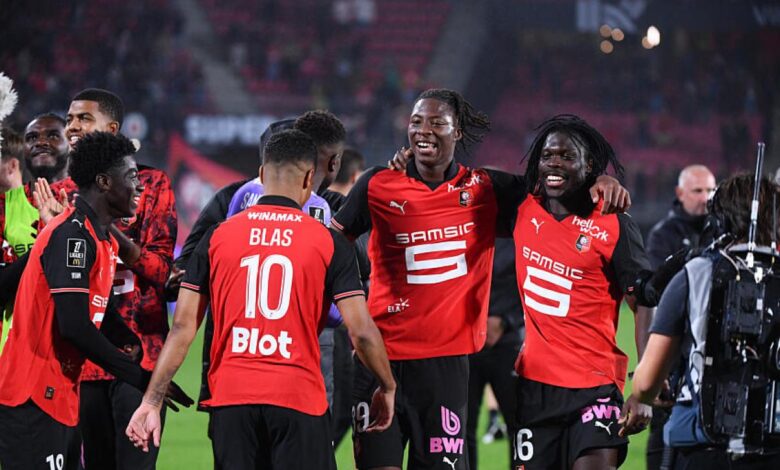 Stade Rennais : Ce que les supporters ont vraiment révélé sur le véritable artisan du renouveau breton Stade Rennais : Ce que les supporters ont vraiment révélé sur le véritable artisan du renouveau breton | Mediasportif