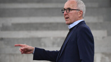 Photo of OM : McCourt traverse une crise financière majeure qui menace son contrôle du club