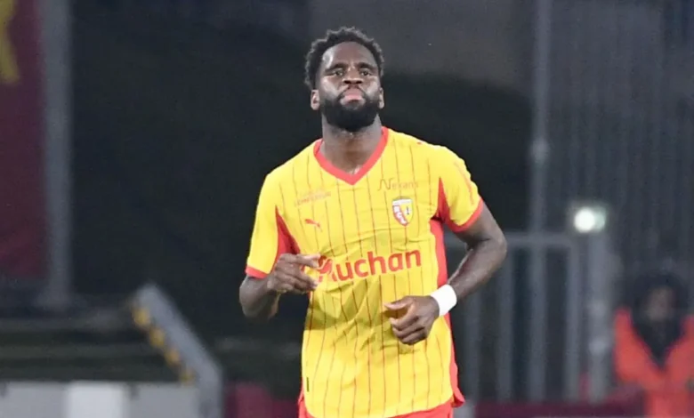 RC Lens : Edouard s'impose comme figure centrale de l'effectif lensois cette année | Mediasportif