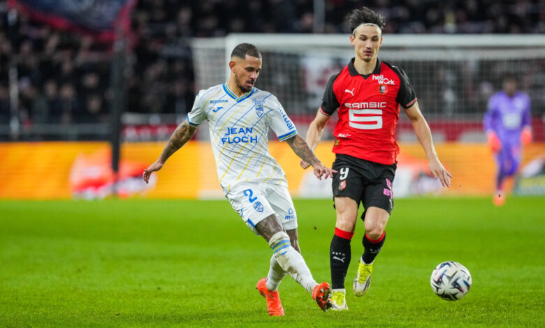 Stade Rennais : Battus par Lorient, les Rouge et Noir voient leurs ambitions de podium s'éloigner dangereusement | Mediasportif