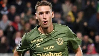 Photo of ASSE : Une star mondiale aurait secrètement demandé à Stassin de rester à Saint-Étienne