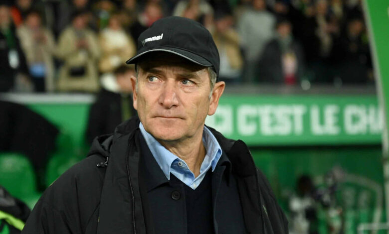 ASSE : Une annonce de Philippe Montanier concernant Grenoble laisse planer un doute inquiétant ASSE : Une annonce de Philippe Montanier concernant Grenoble laisse planer un doute inquiétant | Mediasportif