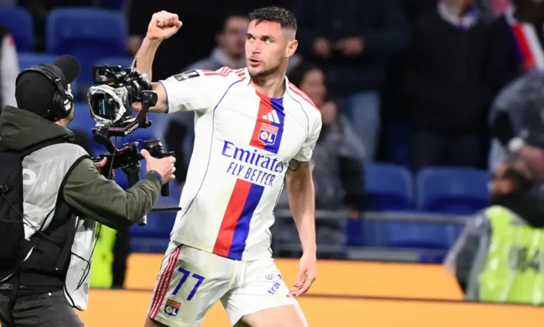 Mercato OL : Lyon a trouvé un remplaçant surprise pour Roman Yaremchuk ! | Mediasportif
