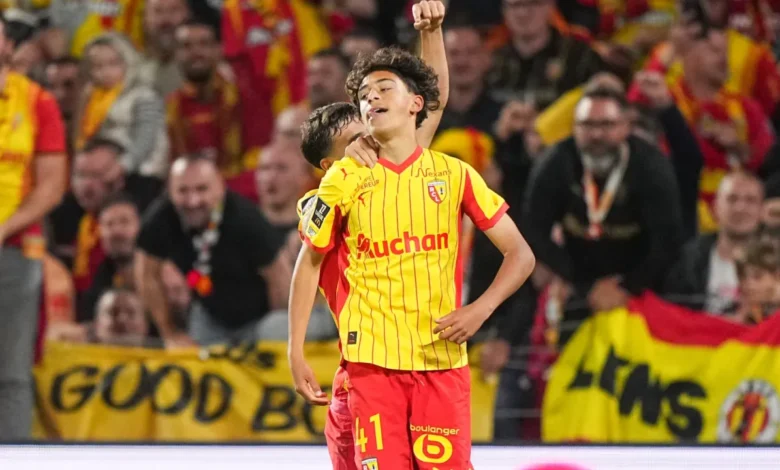 RC Lens : Mezian Mesloub réalise un exploit incroyable en 18 secondes seulement | Mediasportif