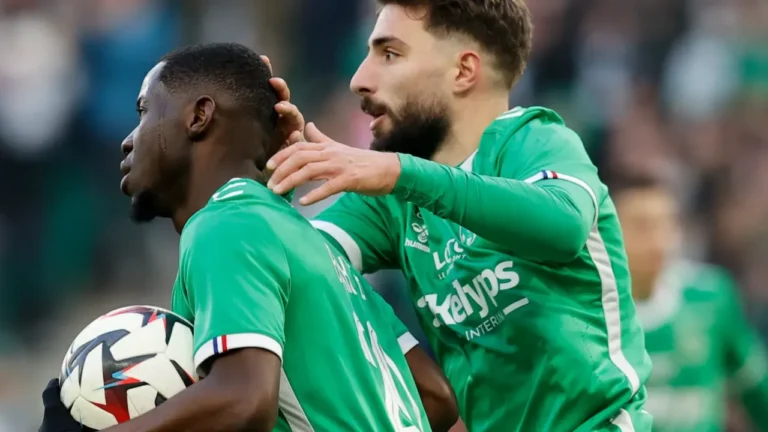 ASSE : Boakye est absent et Montanier dispose de 3 options surprenantes | Mediasportif