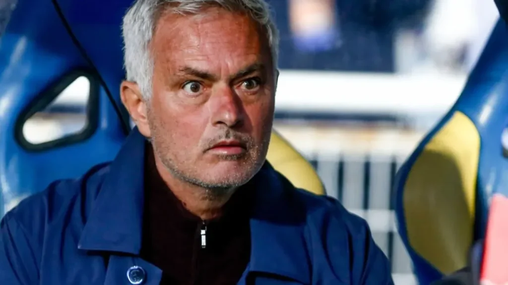 Mercato : Mourinho veut une star du Barça au Real et tout s'accélère ! | Mediasportif