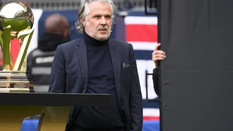 Mercato : Vincent Labrune a eu une réaction lunaire après le sacre du PSG en Ligue des Champions | Mediasportif