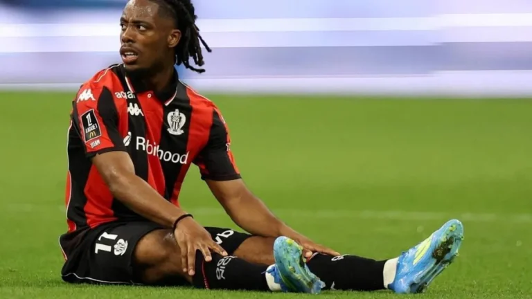 Mercato RC Lens : Pourquoi Elye Wahi pourrait tenter un retour totalement improbable ? | Mediasportif