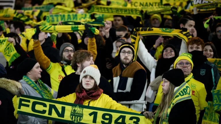 Mercato FC Nantes : les supporters réclament le retour d'un ancien attaquant XXL ! | Mediasportif