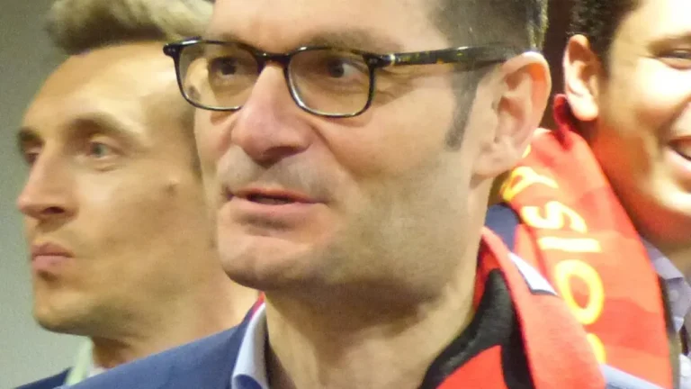 Mercato, RC Lens : Joseph Oughourlian a dévoile un transfert majeur et ça chauffe | Mediasportif