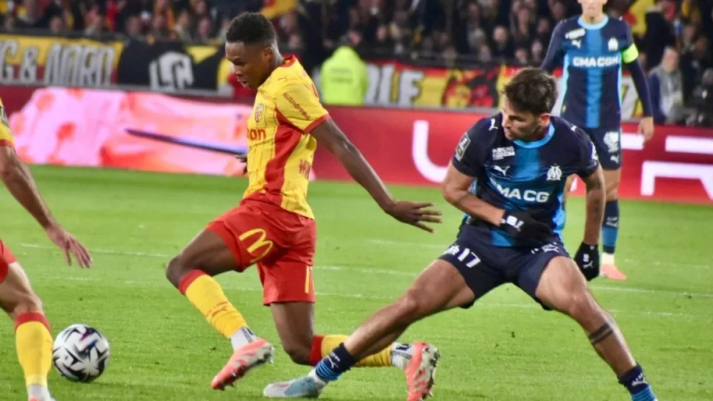 Mercato : l'OM veut récupérer un ancien favori du RC Lens | Mediasportif