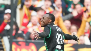 Photo of Mercato RC Lens : Saud Abdulhamid sème le doute sur son avenir