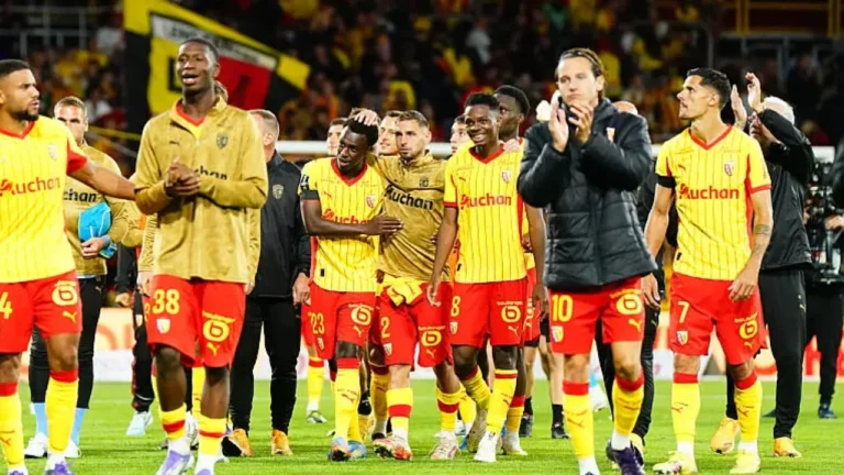 Mercato Lens : un exode massif menace le club malgré la Ligue des Champions | Mediasportif