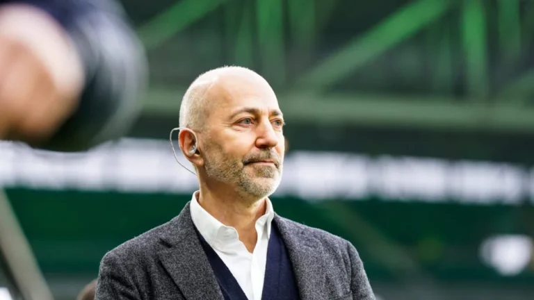 Mercato ASSE : Kilmer calme les supporters avec un défenseur international convoité | Mediasportif