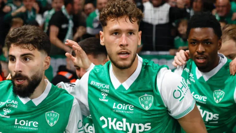 Mercato - AS Saint-Étienne : Kilmer Sports pourrait s'offrir un gain financier avec deux départs majeurs | Mediasportif
