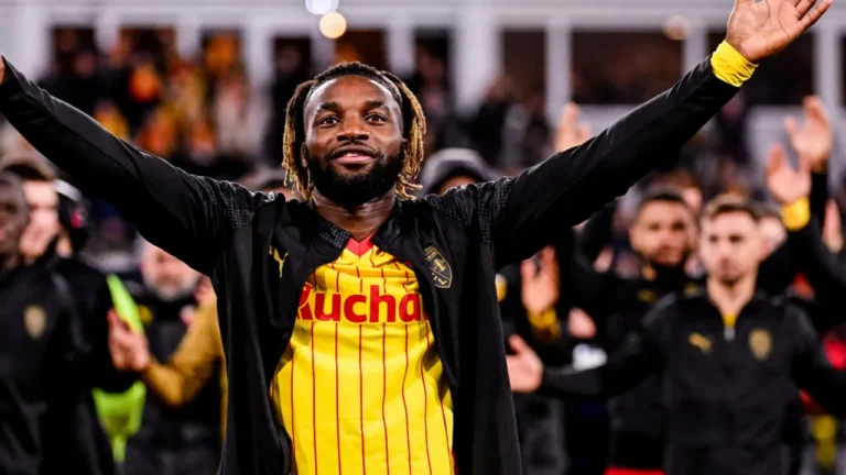 RC Lens : Allan Saint-Maximin quitte le club, évoquant une situation difficile | Mediasportif